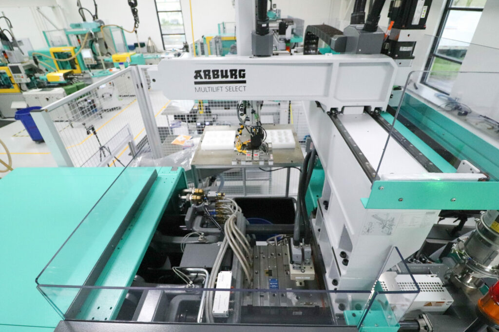 Medbio Arburg Molding Press